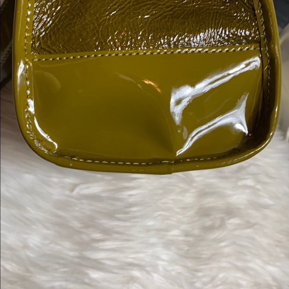 Sold 🤗Tory burch patent leather tote - Picture 16 of 16